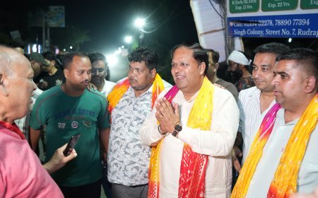 स्ट्रीट लाईटों से जगमगा उठा भूरारानी मार्ग