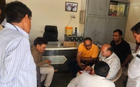 नूंह अनाज मंडी में सीएम फ्लाइंग की रेड:सरसों के अवैध स्टॉक मिले, 1.96 लाख रुपए का जुर्माना लगाया