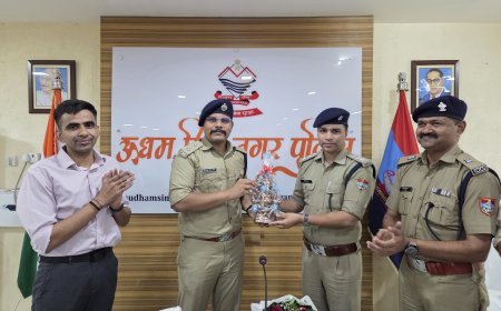 पुलिस उपाधीक्षक श्री विमल रावत जी के स्थानांतरण पर ऊधम सिंह नगर पुलिस परिवार ने दी भावभीनी विदाई*