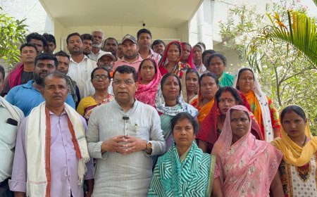 *विधायक शिव अरोरा ने अतिनिर्धन गरीब परिवारों को मिलने वाली विकलांग, वृद्धावस्था, विधवा पेंशन  विगत तीन माह से ना मिलने के विषय को लेकर जिला अधिकारी से की मुलाक़ात! जिला अधिकारी ने अगले 48 घंटे मे समाज कल्याण विभाग को पेंशन खाते मे हस्तांतरित