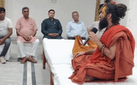 गौ सम्मान अभियान के तहत गौभक्तों की बैठक:वृंदावन से भिवानी पहुंचे स्वामी रामतीर्थ महाराज, बोले- 27 जुलाई को महा हस्ताक्षर अभियान में 20 करोड़ लक्ष्य