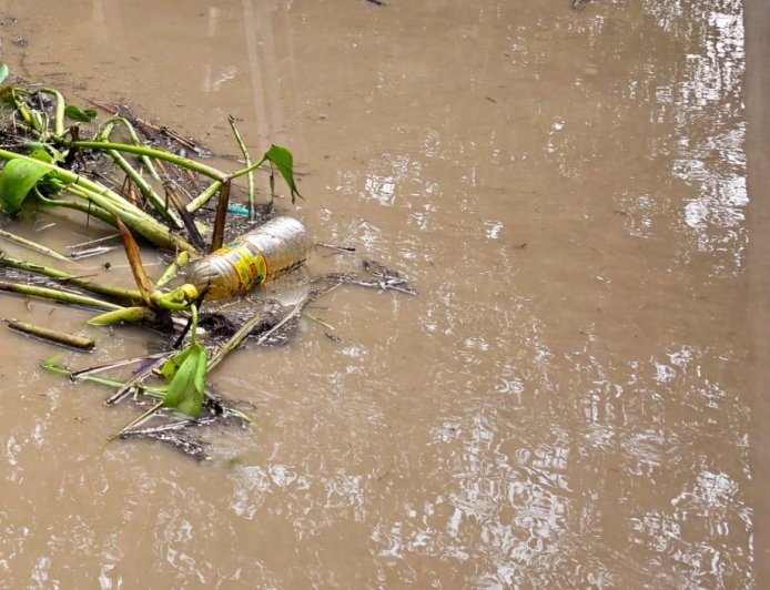 Kenya Floods | केन्या में कुदरत का कहर! भारी बारिश और बाढ़ से एक हफ्ते में 18 की मौत, हजारों बेघर
