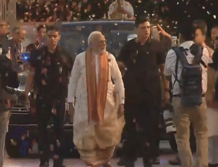 बंगाल जीत पर मोदी बोले-गंगोत्री से गंगासागर तक कमल खिला:घुसपैठियों के खिलाफ एक्शन लेंगे, पहली कैबिनेट में आयुष्मान भारत को मंजूरी मिलेगी