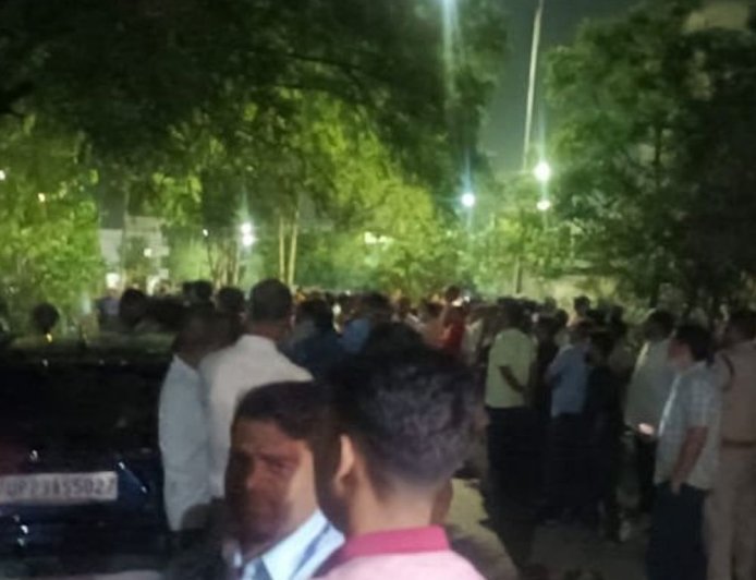 रायबरेली में सीनियर सेक्शन इंजीनियर के बेटे ने की आत्महत्या:घर के अंदर फांसी लगाकर दी जान, 10वीं का छात्र था मृतक