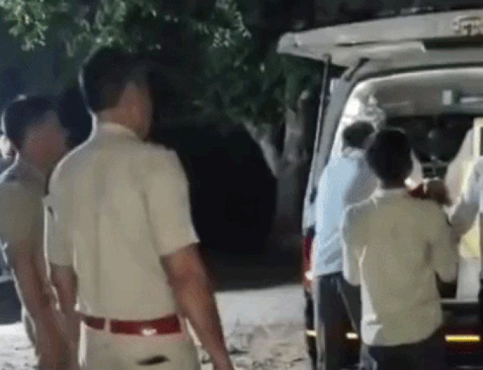फरीदाबाद में यूपी के युवक ने किया सुसाइड:कमरे में फांसी से लटका मिला शव, 2 दिन पहले गांव से लौटा