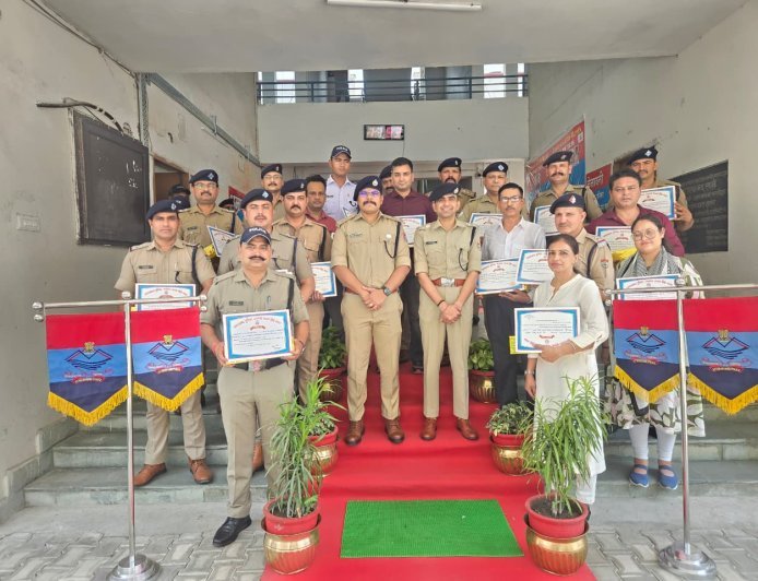 एसएसपी अजय गणपति द्वारा की गई मासिक अपराध समीक्षा, दिये आवश्यक दिशा निर्देश*