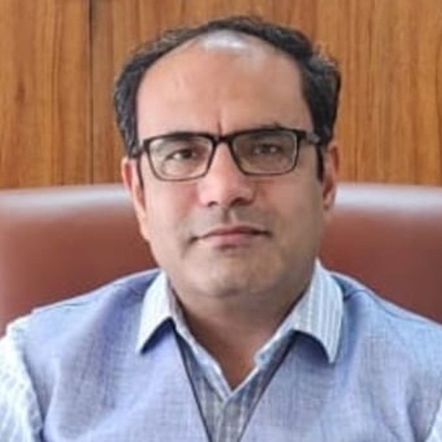 हांसी में घर घर जनगणना शुरू, लापरवाही पर कार्रवाई:980 ब्लाकों में बांटकर लगाए 1260 कर्मचारी, 5 प्रगणकों को कारण बताओ नोटिस