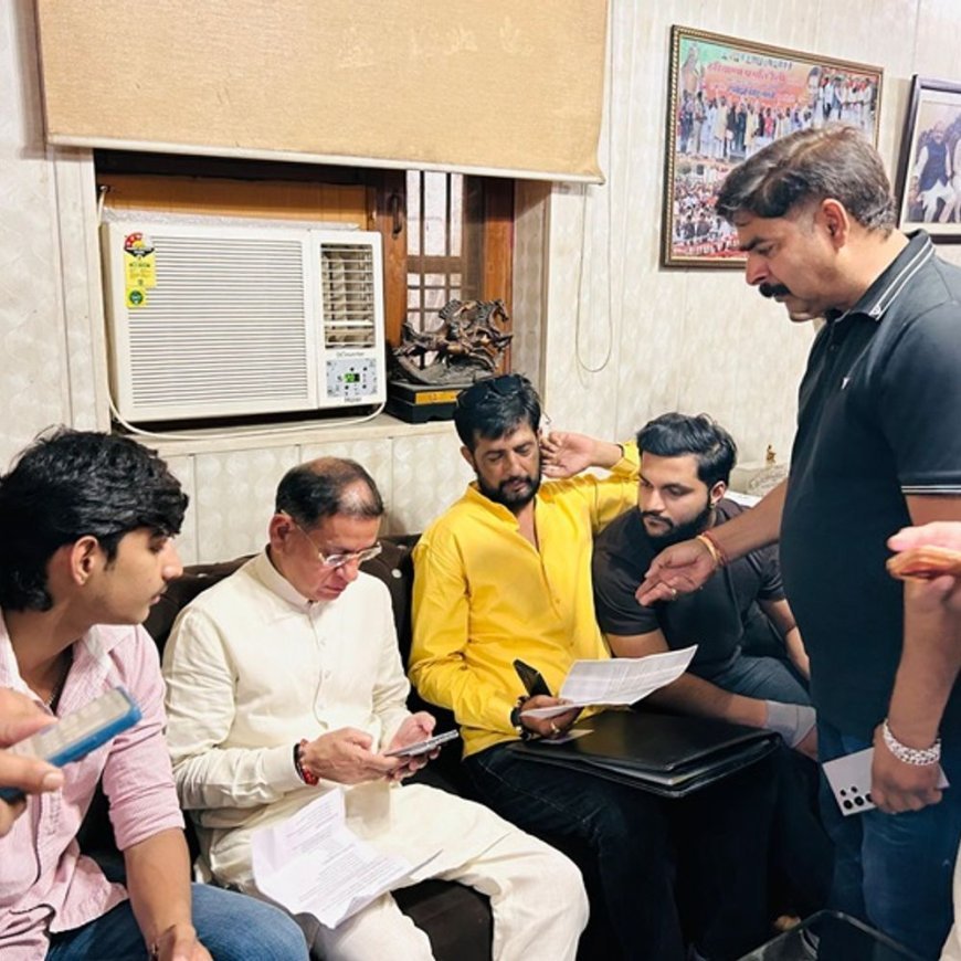 फरीदाबाद में खाद्य मंत्री नागर ने लगाया खुला दरबार:पानी सप्लाई को लेकर निर्देश दिए, लोगों ने कॉलोनी नियमित करने की मांग की