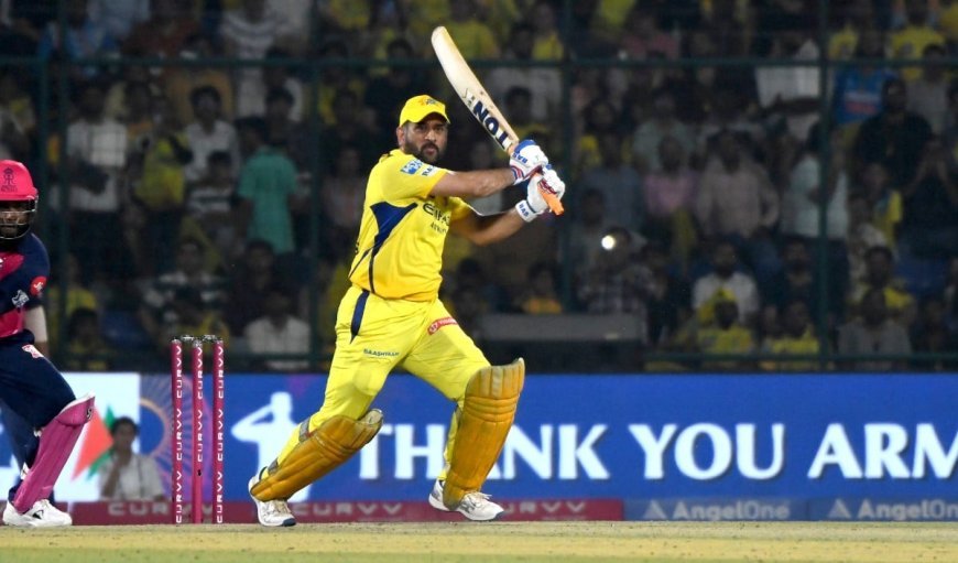 मैदान के बाद Tax भरने में भी MS Dhoni की बादशाहत, Bihar-Jharkhand में बने नंबर 1