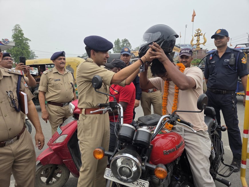 एसएसपी ऊधम सिंह नगर के नेतृत्व में पुलिस ने निकाली विशाल यातायात जागरूकता रैली