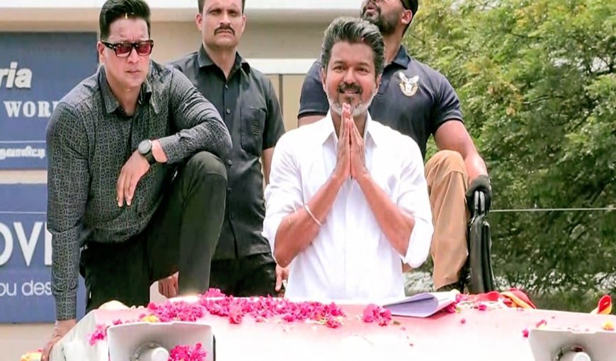Thalapathy Vijay की Politics में Grand Entry, कैसे Fan Power से बने Tamil Nadu के CM?
