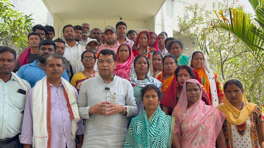 *विधायक शिव अरोरा ने अतिनिर्धन गरीब परिवारों को मिलने वाली विकलांग, वृद्धावस्था, विधवा पेंशन  विगत तीन माह से ना मिलने के विषय को लेकर जिला अधिकारी से की मुलाक़ात! जिला अधिकारी ने अगले 48 घंटे मे समाज कल्याण विभाग को पेंशन खाते मे हस्तांतरित