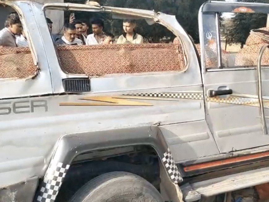 तीन गाड़ियां टकराई, खाटूश्यामजी जा रहे 3 की मौत:टक्कर के बाद सड़क किनारे होटल में घुसी श्रद्धालुओं की गाड़ी, 9 घायल