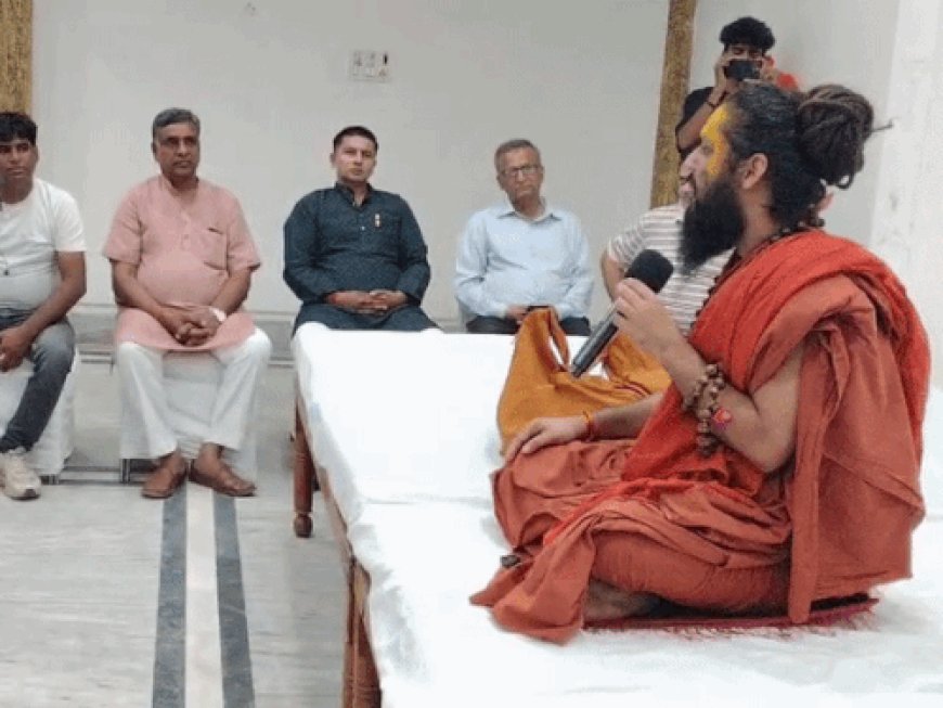 गौ सम्मान अभियान के तहत गौभक्तों की बैठक:वृंदावन से भिवानी पहुंचे स्वामी रामतीर्थ महाराज, बोले- 27 जुलाई को महा हस्ताक्षर अभियान में 20 करोड़ लक्ष्य