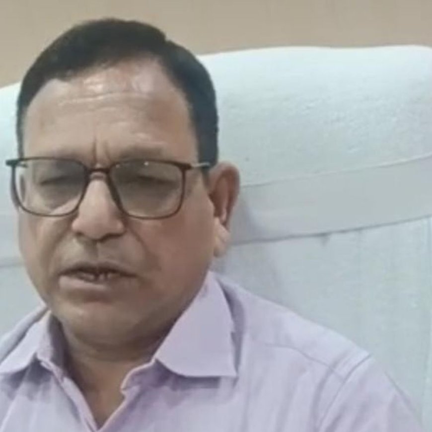 अंबेडकरनगर के सीएमओ डॉ. शैवाल हटाए गए:अस्पतालों के पंजीकरण में अनियमितता की जांच के बाद कार्रवाई