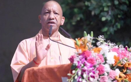 सबके लिए सबसे प्यारी होती है मां, हर नागरिक अवश्य लगाए 'एक पेड़ मां के नाम' : योगी आदित्यनाथ