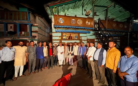 यमुनोत्री क्षेत्र के विभिन्न गाँवों का भ्रमण कर चौहान ने सुनी जन समस्याएं