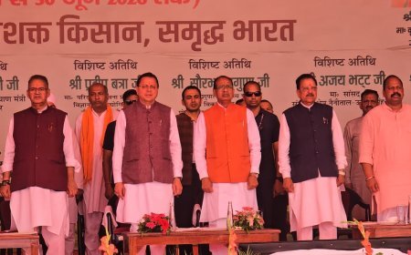 रुद्रपुर, ऊधम सिंह नगर में आयोजित खेत बचाओ अभियान कार्यक्रम में पहुंचे केंद्रीय मंत्री शिवराज सिंह चौहान और सीएम धामी।*