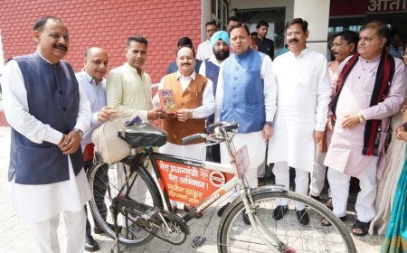 पीएम से प्रेरित होकर नवीन ने अपनाई साइकिल, केंद्रीय मंत्री नड्डा ने किया उत्साहवर्धन!*