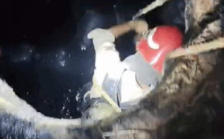 दिल्ली में जहरीली गैस से तीन मजदूरों की मौत:फैक्ट्री के सेप्टिक टैंक की सफाई के लिए उतरे थे, रेस्क्यू कर बाहर निकाले शव