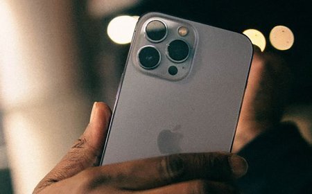 iPhone चोरी होते ही खुद हो जाएगा लॉक! Apple ला रहा है स्मार्ट Anti-Theft फीचर