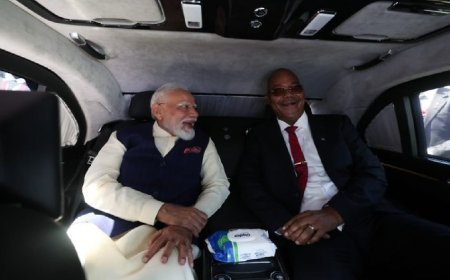तीन दिन के दौरे पर सेशेल्स पहुंचे PM मोदी, राष्ट्रपति पैट्रिक हर्मिनी ने किया गर्मजोशी से स्वागत