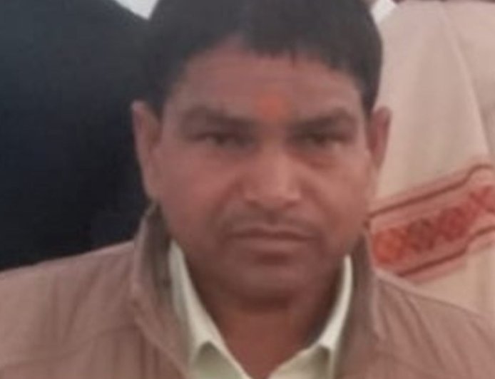 सोनभद्र में पिकअप की टक्कर से व्यापारी की मौत:मॉर्निंग वॉक पर निकले थे, बभनी-अंबिकापुर मार्ग पर बीआरसी के पास हादसा; मौके पर ही मौत