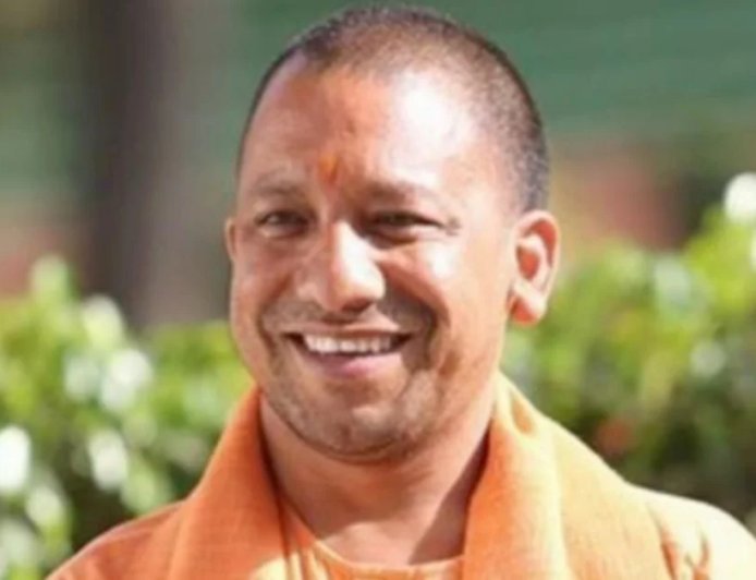 पर्यटकों की बढ़ती संख्या के बीच योगी सरकार का बड़ा फैसला, बदली होम स्टे नीति