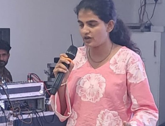 स्टूडेंट्स बोले- सेमेस्टर सिस्टम से बढ़ रही परेशानी:पेपर अच्छा होने पर भी लग रही बैक; पाली में कांग्रेस के 'छात्रों की गूंज' कार्यक्रम में हुए शामिल