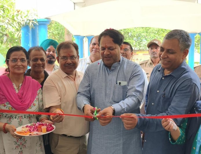 महापौर ने किया पल्स पोलियो अभियान का शुभारंभ