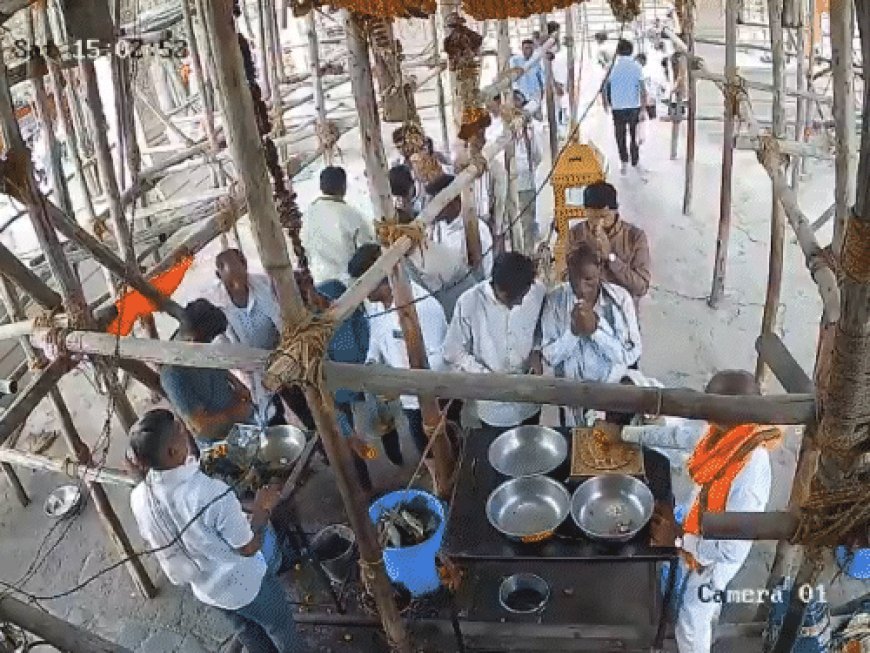 महाराष्ट्र के परभणी में हनुमान मंदिर की छत गिरी:7 की मौत, 25 घायल; शनिवार को प्रसाद लेने के लिए भीड़ जुटी थी
