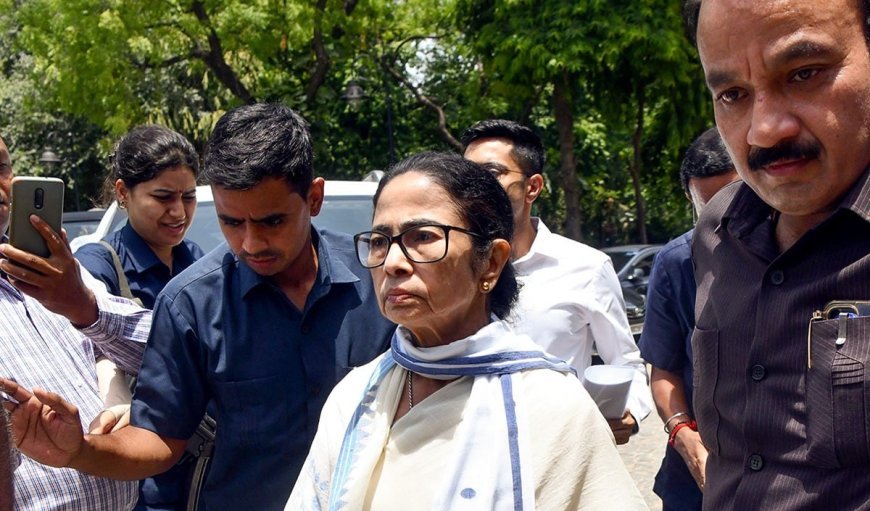 अपना बोया ही काट रही ममता बनर्जी
