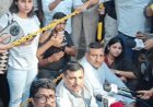 गुरुग्राम-वांगचुक से मिलने पहुंचे 15 सांसदों को पुलिस ने रोका:धरने पर बैठे, मेडिकल टीम से हेल्थ अपडेट लेकर लौटे; सोनम ने अनशन तोड़ने की शर्त बताई
