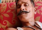 खाई में मिला अधेड़ का शव, हत्या का आरोप लगाया:हमीरपुर पुलिस बोली- शराब के नशे में गिरने से हुई मौत, पोस्टमार्टम रिपोर्ट का इंतजार