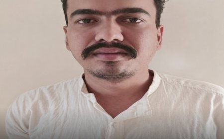 वॉट्सएप ग्रुप से 500 करोड़ का फ्रॉड करने वाला गिरफ्तार:फाइनेंस कंपनियों की आड़ में फर्जी बैंक खाते खुलवाए, विदेश भेज रहा था रुपए