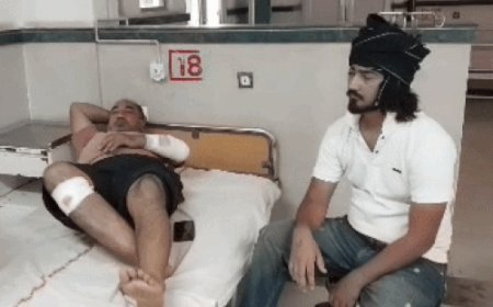 रोहतक में पिता-पुत्र पर चढ़ाया ट्रैक्टर:दोनों ने नाले में कूदकर बचाई जान, खेत में पानी देने को लेकर हुआ विवाद