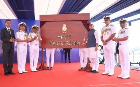 PM Modi ने दस सालों में Indian Navy को कहां से कहां पहुँचा दिया, समुद्र की लहरों पर दौड़ती भारतीय शक्ति को पूरी दुनिया सलाम करती है