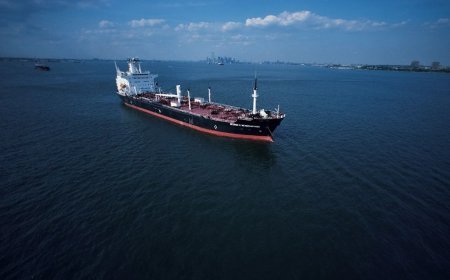 Strait of Hormuz में GFS Galaxy शिप पर अटैक, 10 भारतीय सुरक्षित, 1 लापता, MEA ने जारी किया बयान