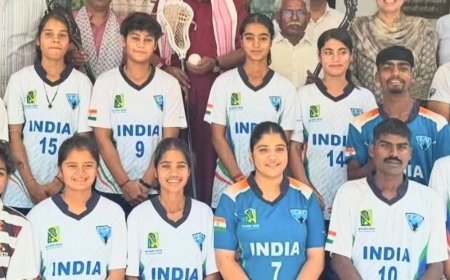 लेक्रोज खिलाड़ियों से मिले केंद्रीय जनजाति मंत्री:उदयपुर दौरे पर आए दुर्गादास; इराक में चोट लगने पर भी जीता था स्वर्ण पदक