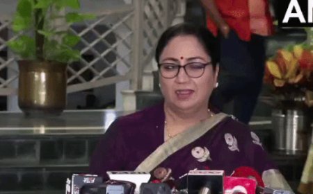 ताहिर हुसैन को सजा पर दिल्ली सीएम रेखा का हमला:AAP नेतृत्व से मांगा जवाब, बोलीं- कोर्ट का फैसला पीड़ितों को न्याय दिलाने की दिशा में अहम कदम
