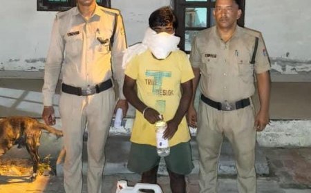 *अलग-अलग दो मामलों में क्रमशः 20 लीटर अवैध कच्ची शराब खाम एवं 60 पाउच अवैध कच्ची शराब के साथ दो अभियुक्त गिरफ्तार*