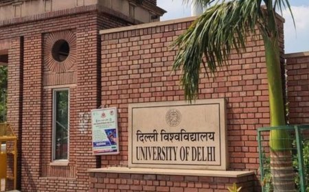 DUSU चुनाव 2026: पोस्टर-फ्लेक्स लगाने पर पूरी तरह रोक:नियम तोड़े तो नामांकन हो सकता है रद्द, हाथ से लिखे पोस्टर लगाए जा सकेंगे