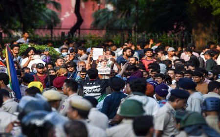 छात्रों के शांतिपूर्ण आंदोलन का कुछ राजनेताओं ने कर दिया राजनीतिकरण!