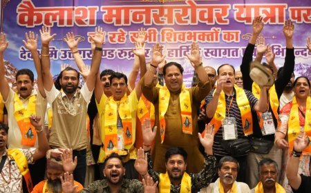 कैलाश मानसरोवर यात्रा के सातवें दल का रुद्रपुर में भव्य स्वागत