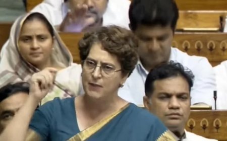 Priyanka Gandhi :  संसद किसी की जागीर नहीं, छात्र न्याय मांग रहे थे भीख नहीं, छात्रों पर पैलेट गन क्यों चली? प्रियंका गांधी ने मोदी सरकार से मांगा जवाब