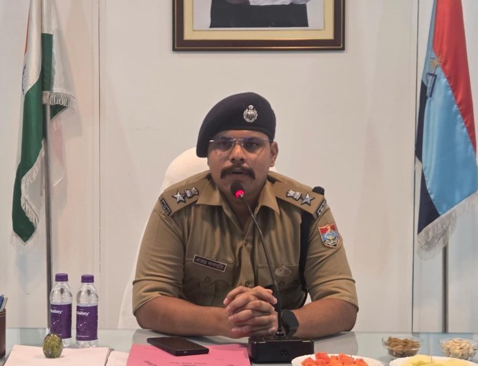 एसएसपी अजय गणपति ने लिया प्रशिक्षु आरक्षियों का सम्मेलन; अनुशासन और कर्तव्यनिष्ठा का दिया मंत्र*