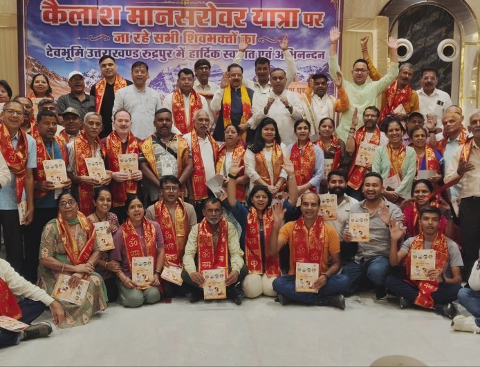 कैलाश मानसरोवर यात्रियों के उत्तराखंड आगमन पर सांसद अजय भट्ट ने रुद्रपुर में किया भव्य स्वागत*
