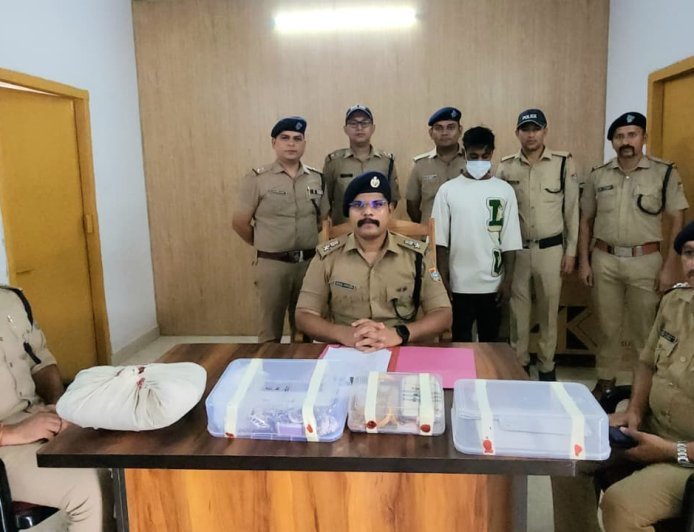 एसएसपी अजय गणपति का अपराधियों के विरुद्ध सख्त रुख — लाखों की चोरी की घटना का सफल अनावरण, शातिर चोर गिरफ्तार!