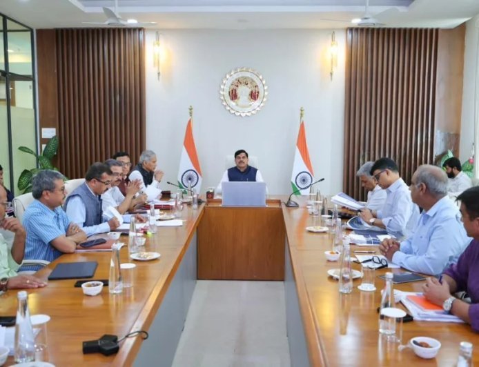 रविवार को जगदीशपुर में होगी मोहन कैबिनेट की अहम बैठक, UCC समेेत कई अहम फैसलों पर टिकी नजर