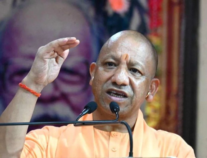 गुरु पूजन कर शिष्यों को आशीर्वाद देंगे गोरक्षपीठाधीश्वर योगी आदित्यनाथ
